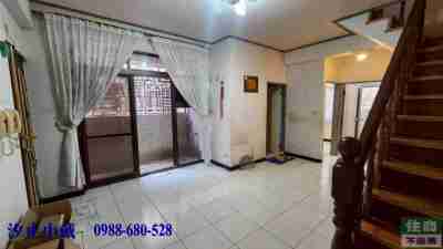 售基隆市七堵區近百福市場樓中樓~汐止小戴公寓698萬