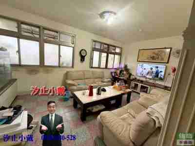 售茄苳頂佳公寓五房~汐止小戴公寓998萬