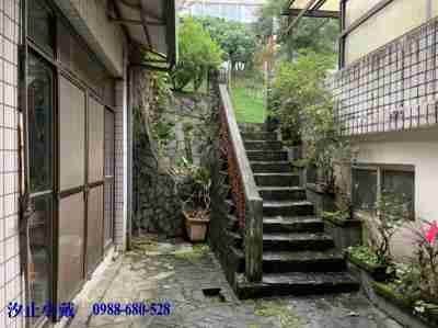 售新北市汐止區勘農連棟景觀庭院別墅別墅888萬