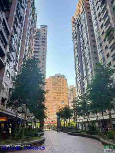 售專約~宏國大鎮景觀大三房~汐止小戴電梯大樓1,798萬